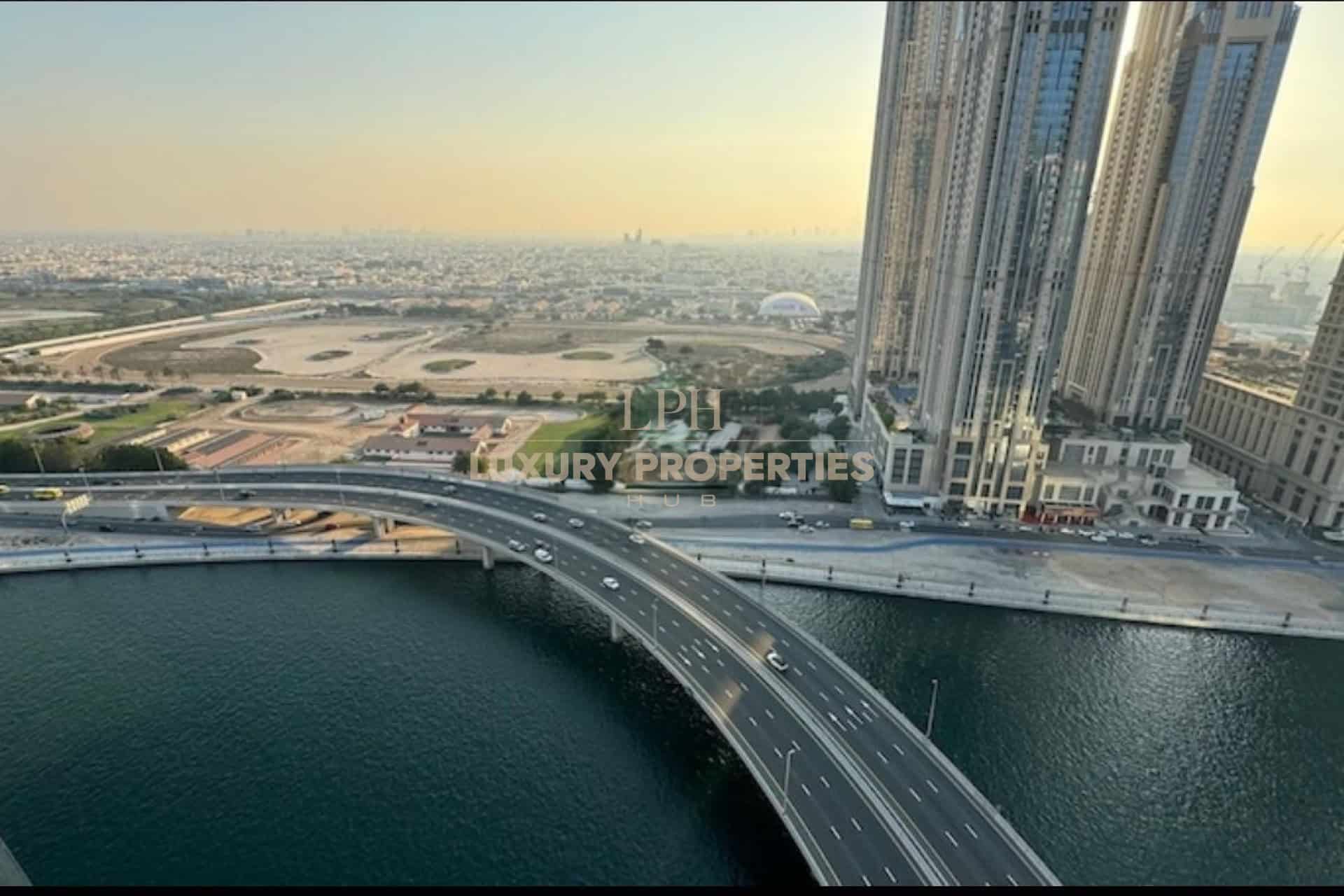 Fully Furnished | Prime Location |Multiple Cheques