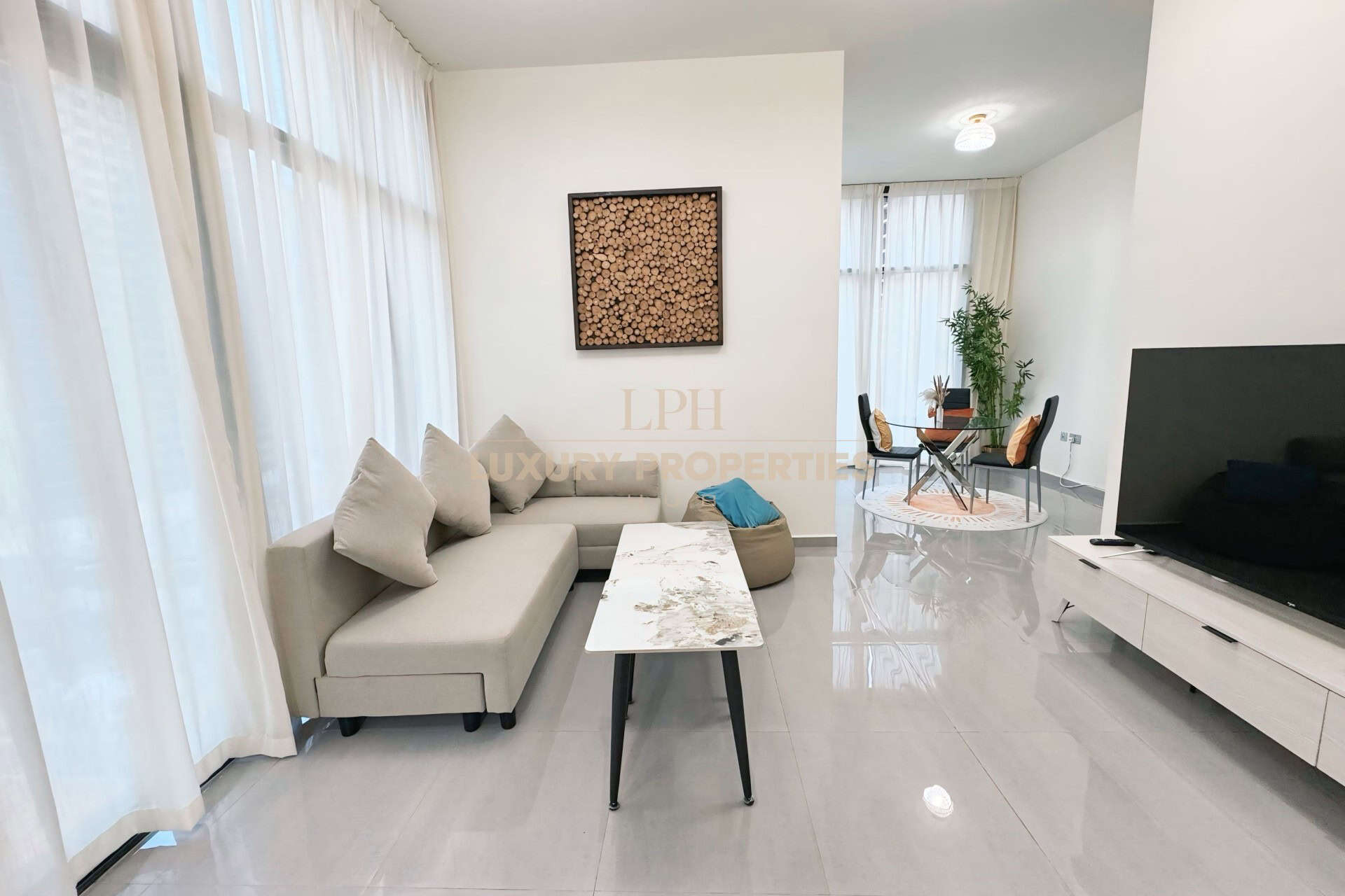 Spacious | Fully Furnished | Prime location